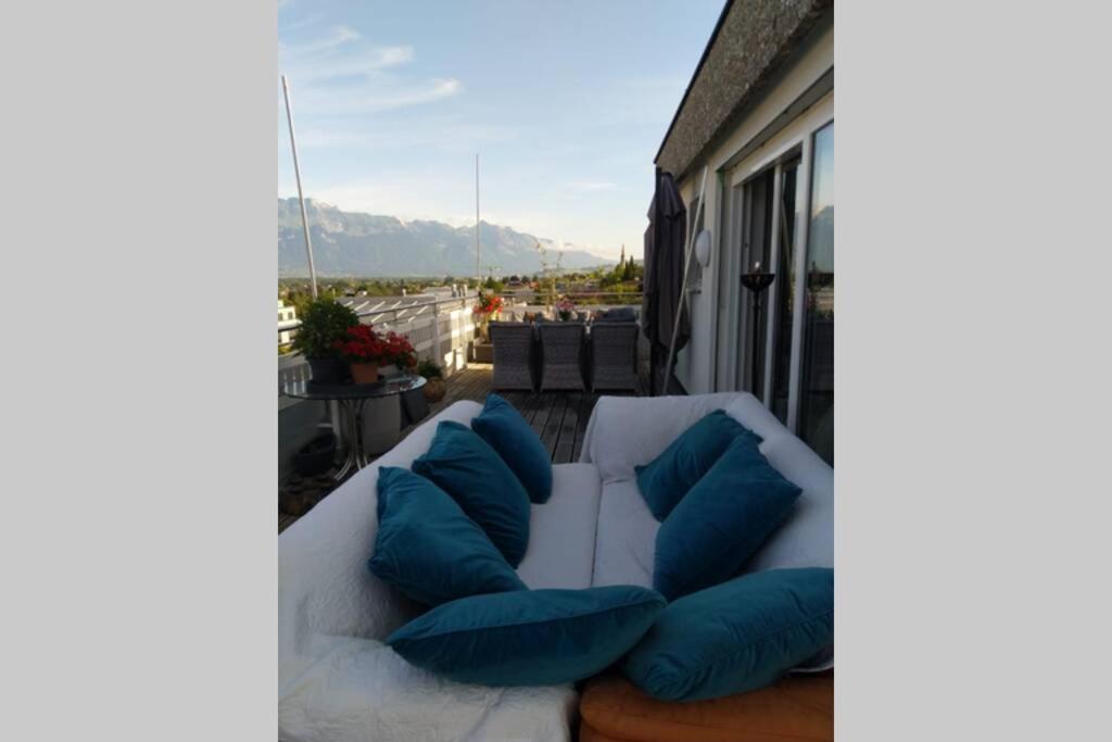 Penthouse In Schaan Apartman Kültér fotó