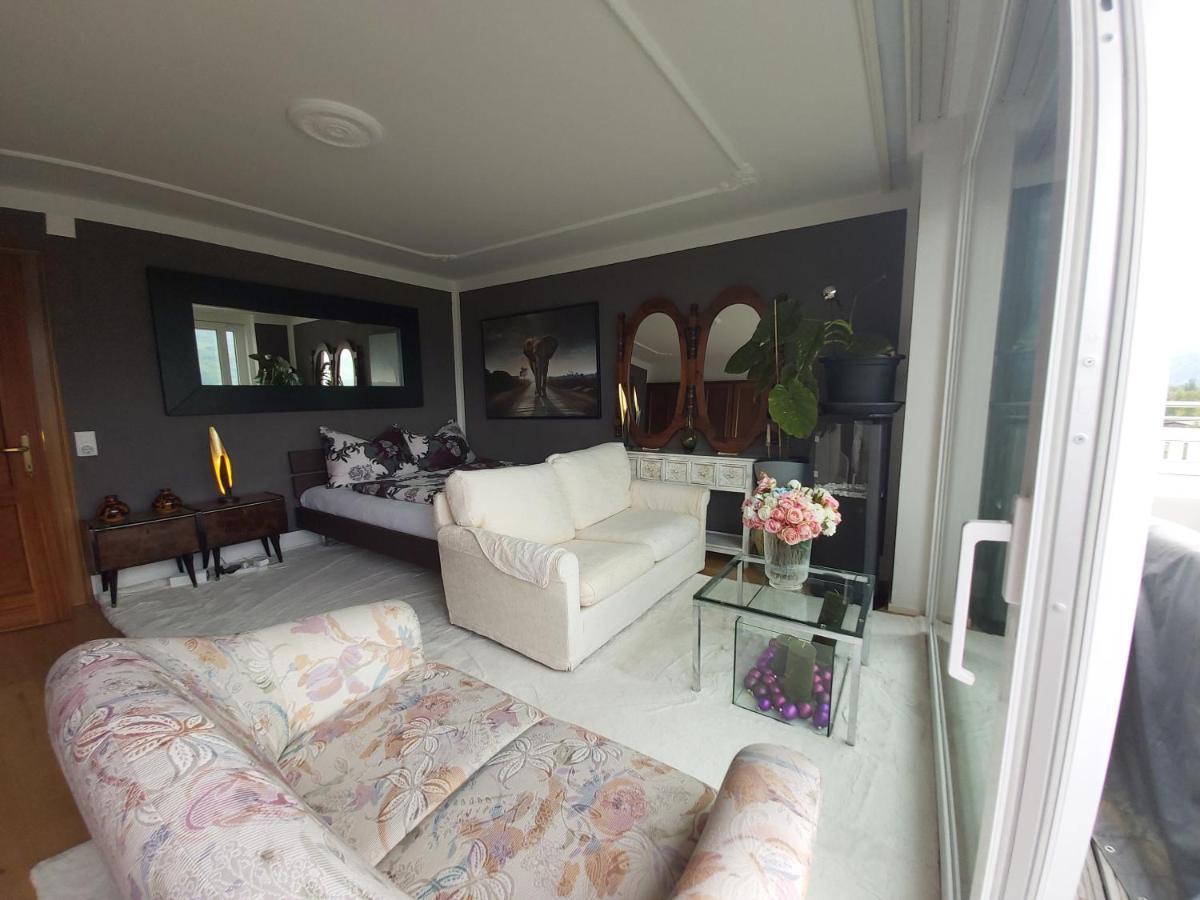 Penthouse In Schaan Apartman Kültér fotó
